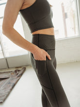 Load image into Gallery viewer, Grey Wander Pocket Yoga Pants in Microstripe *FINAL SALE*