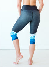 Load image into Gallery viewer, Black Heather Mountain Capris *FINAL SALE*