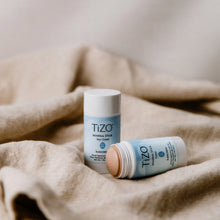 Load image into Gallery viewer, Mineral Stick Tinted SPF 45