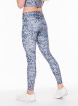 Load image into Gallery viewer, Grey Fog Yoga Pants
